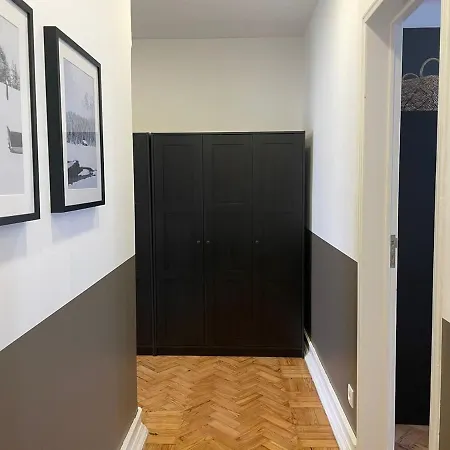 Alp - 3 Bedrooms, Office And Terrace In Alvalade Apartmán