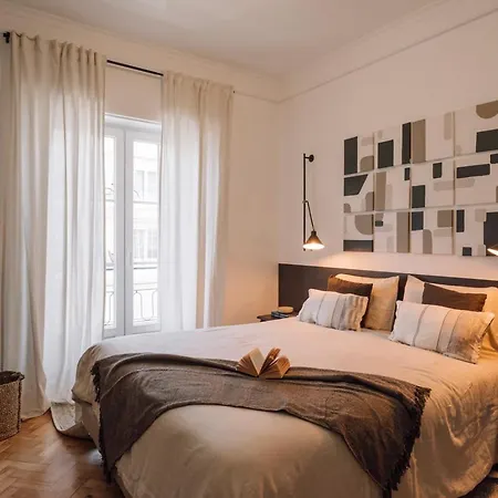 Apartament Alp - 3 Bedrooms, Office And Terrace In Alvalade Lizbona